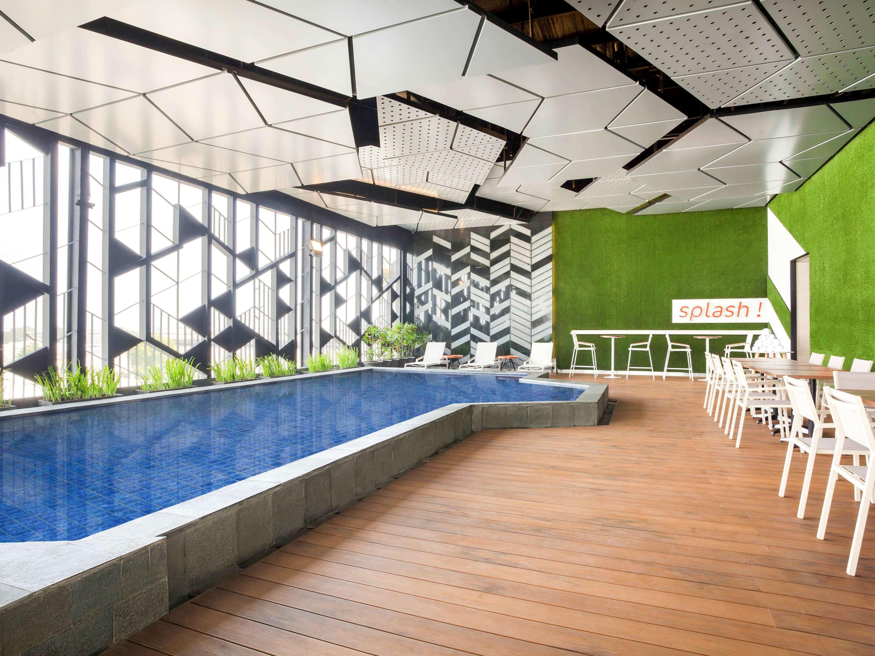 Ibis Styles Jakarta Sunter Eksteriør bilde