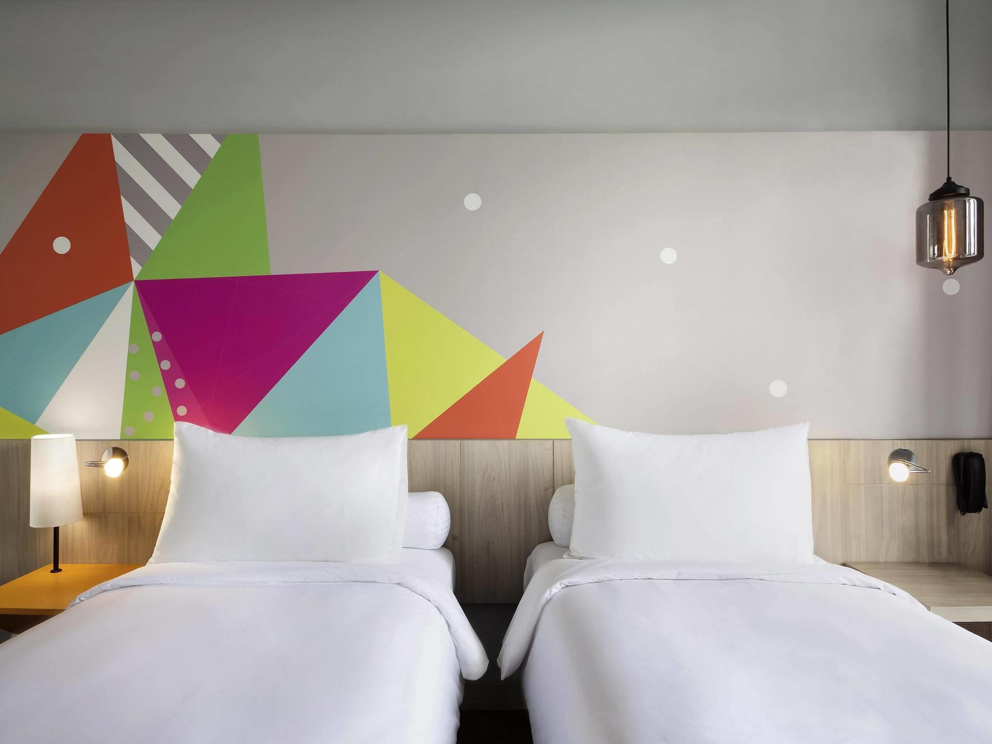 Ibis Styles Jakarta Sunter Eksteriør bilde